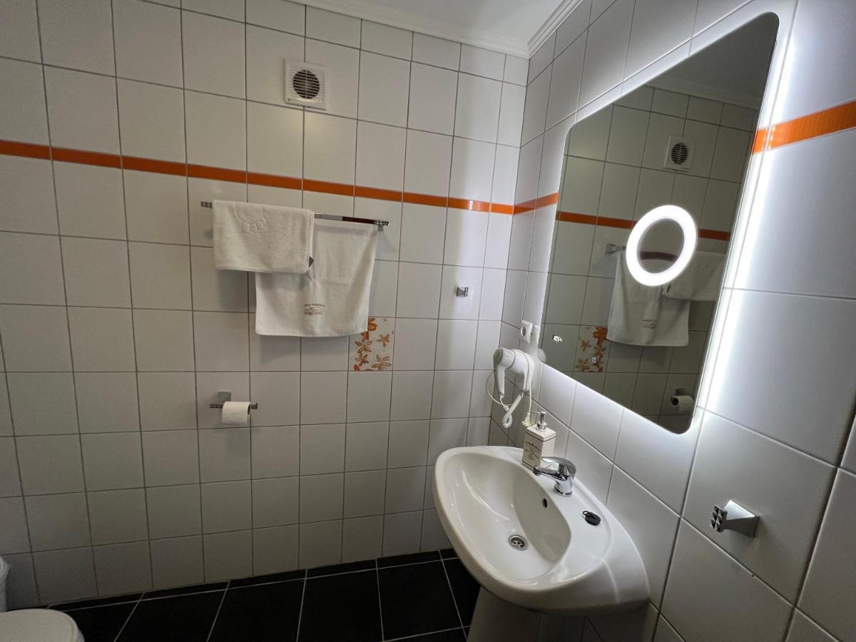 Kuria Vendeghaz Hotell Poroszló Eksteriør bilde
