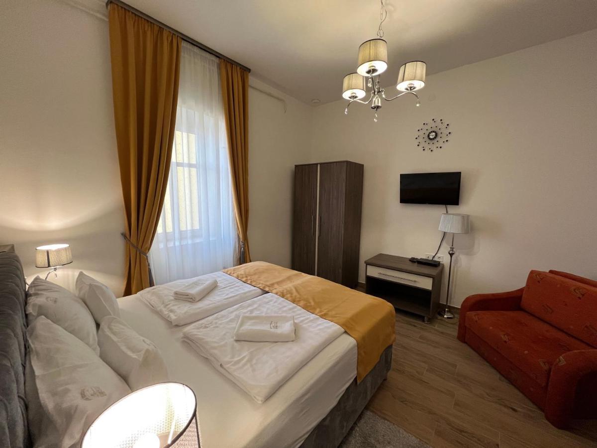 Kuria Vendeghaz Hotell Poroszló Eksteriør bilde