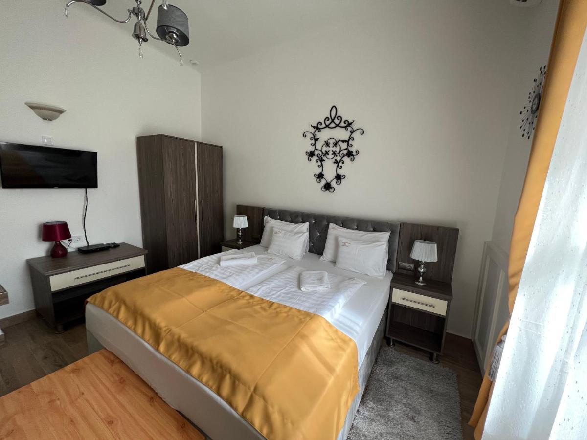 Kuria Vendeghaz Hotell Poroszló Eksteriør bilde